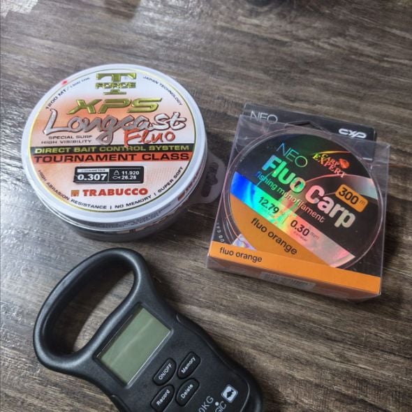 Trabucco Longcast Fluo vs Carp Expert NEO – tko je bio jači u našem testu?